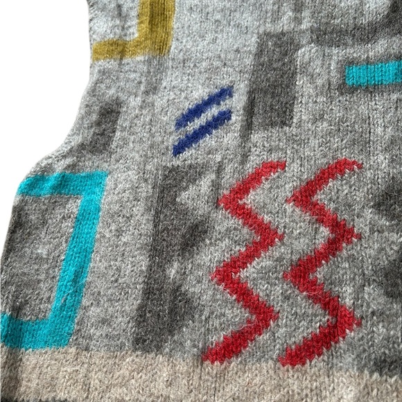 Wool Colorful Geometric Patterned Vest - Medium - Picture 9 of 13